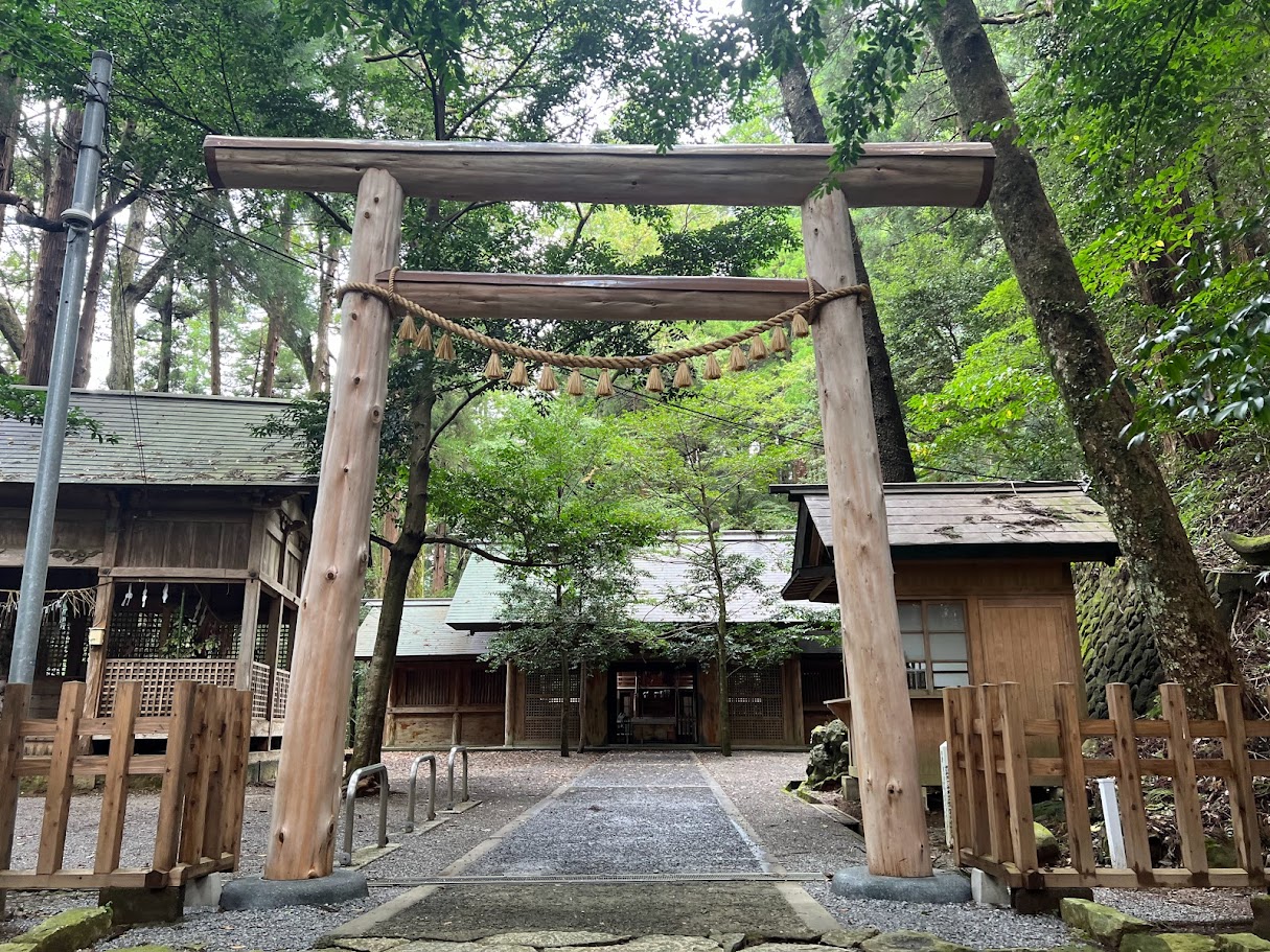 天岩戸神社 東本宮